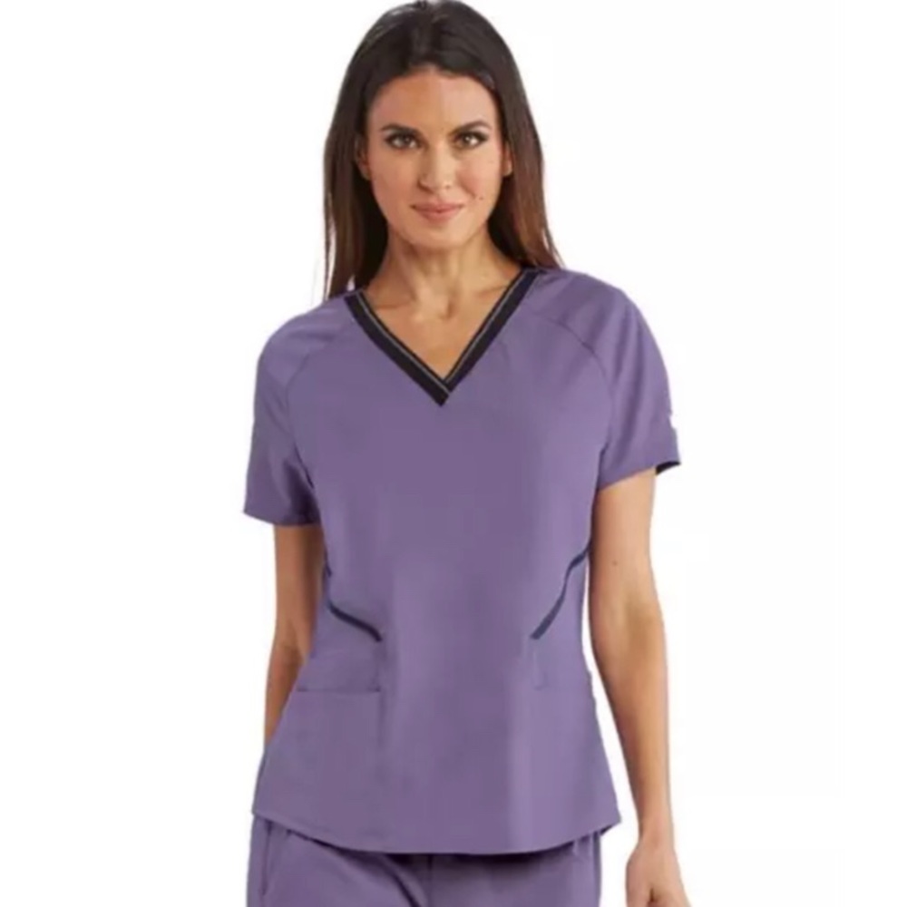 Grey’s Anatomy Impact scrub set by Barco: XS purple top and XXS purple pants